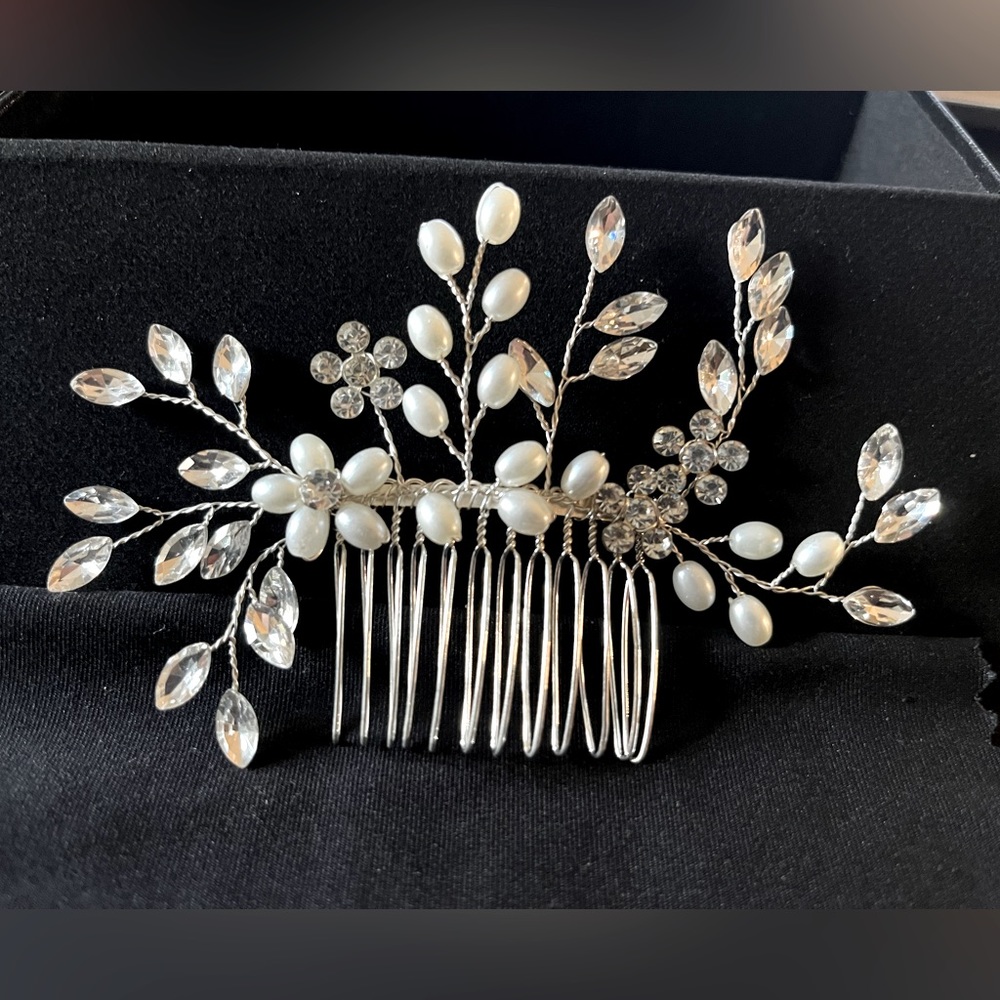 Bridal Hair Clip (A)